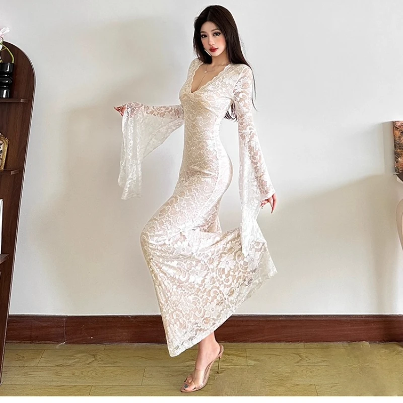 التصميم الفرنسي الأبيض رومانسية مثير الملابس النسائية 2025 الخريف جديد الدانتيل الكروشيه الخامس الرقبة متوهج كم التخسيس فساتين السيدات #5