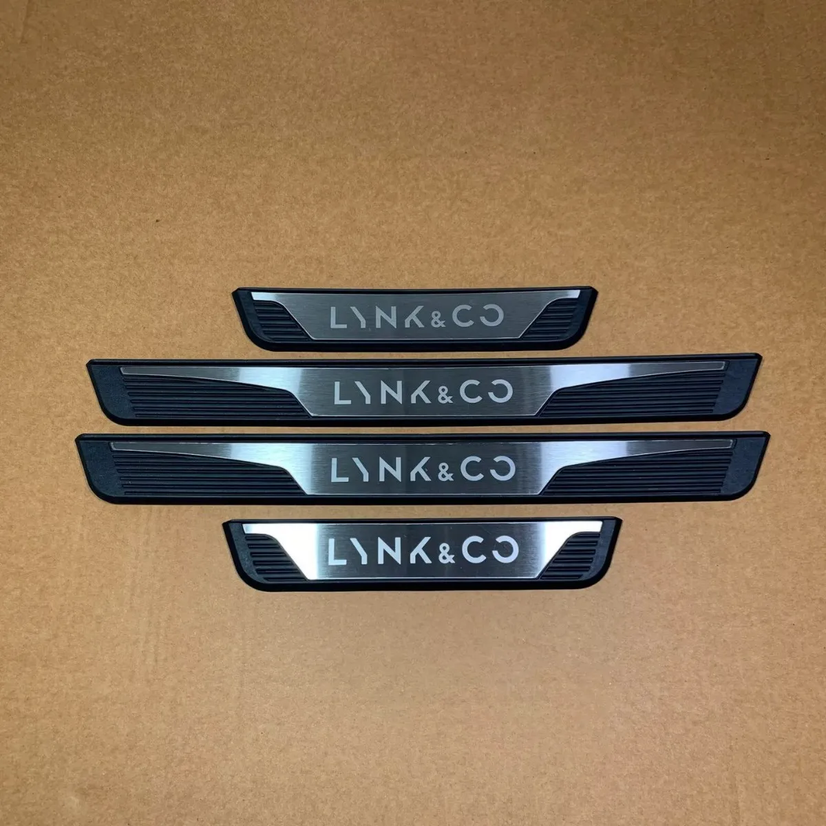 For Lynk&Co Lynk & Co Co 01 02 03 08 06 900 Auto Parts Door Sill Kick Scuff Plate Protector Sticker Guard Pedal Car Accessories