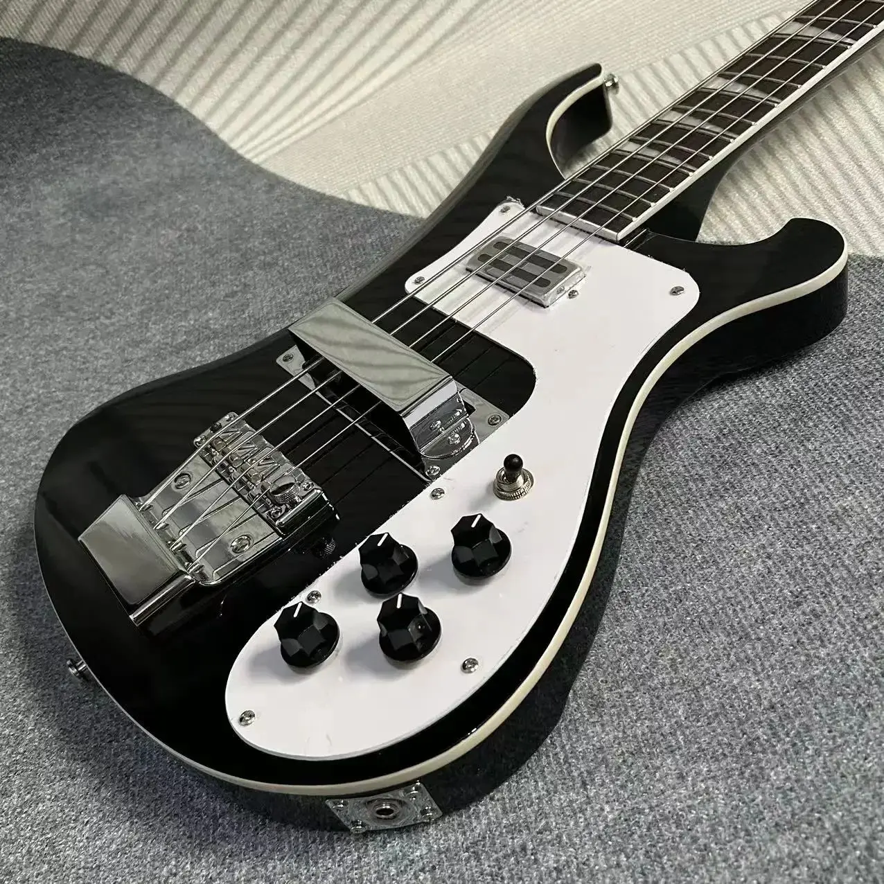 Ric bac 4003 Bass Guitar, Black Color, Basswood Body, Rosewood Fretboard, 4 Strings Guitarra, viol?o,