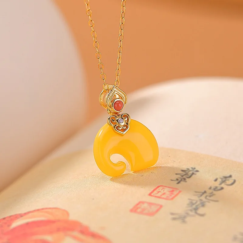 

S925 Sterling Gold-Plated Amber Red Small Elephant Pendant Auspicious Silver Hanging Ornament