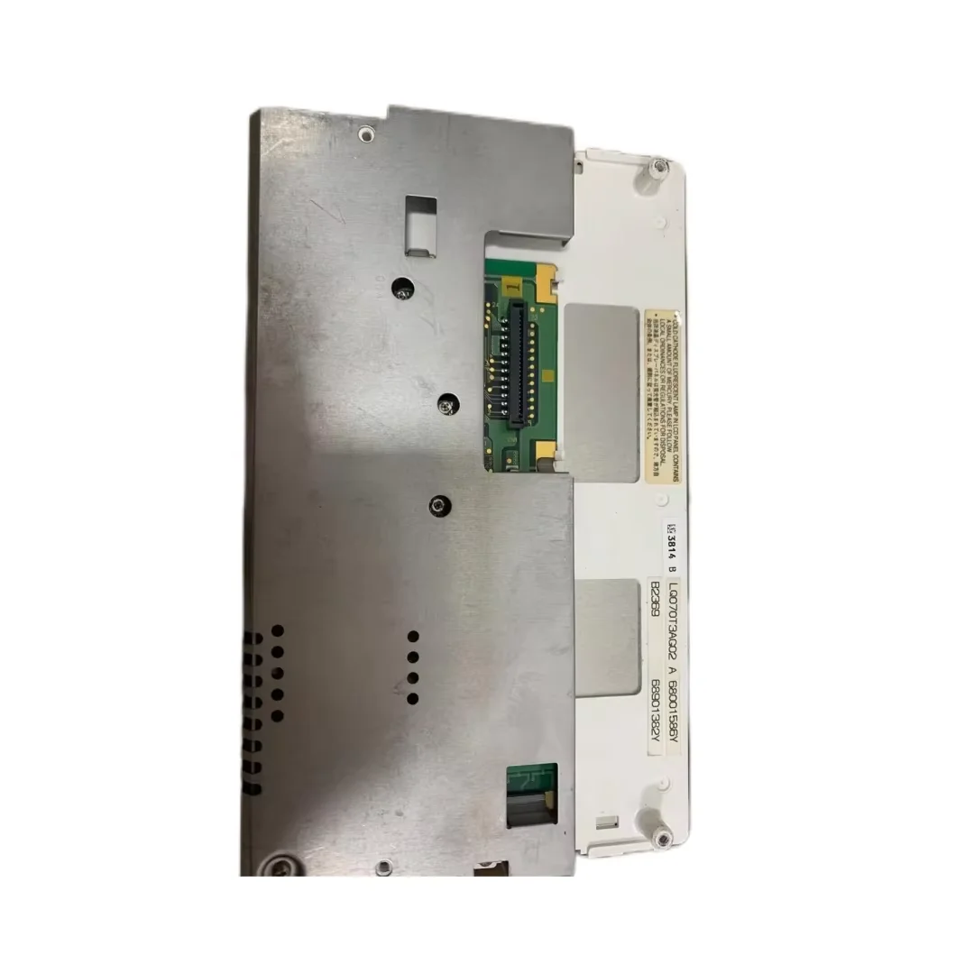 

7-дюймовый ЖК-дисплей LQ070T3AG02 с разрешением 480×234