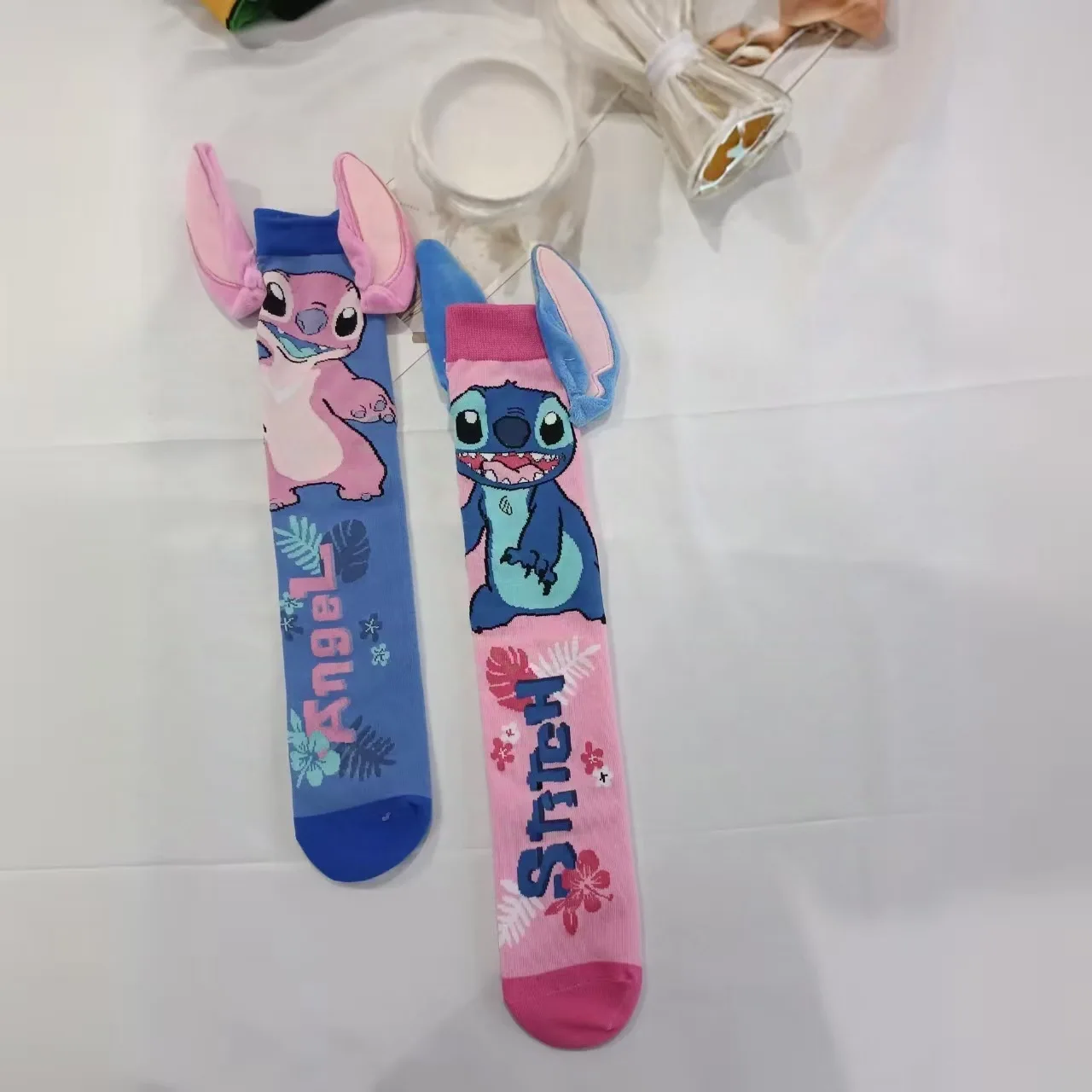 Nuovi calzini Disney Stitch Simpatico cartone animato Anime Quattro stagioni Calzini caldi Ragazzo Ragazza Trendy Punto colorato Calzini lunghi alla moda Regali