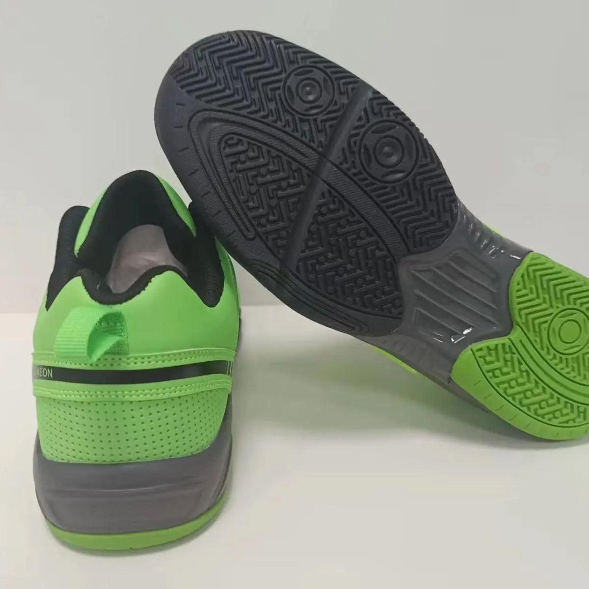 Unissex das mulheres dos homens indoor badminton squash sapatos esportivos tênis de vôlei ultra leve sola de borracha tênis de mesa sapatos esportivos