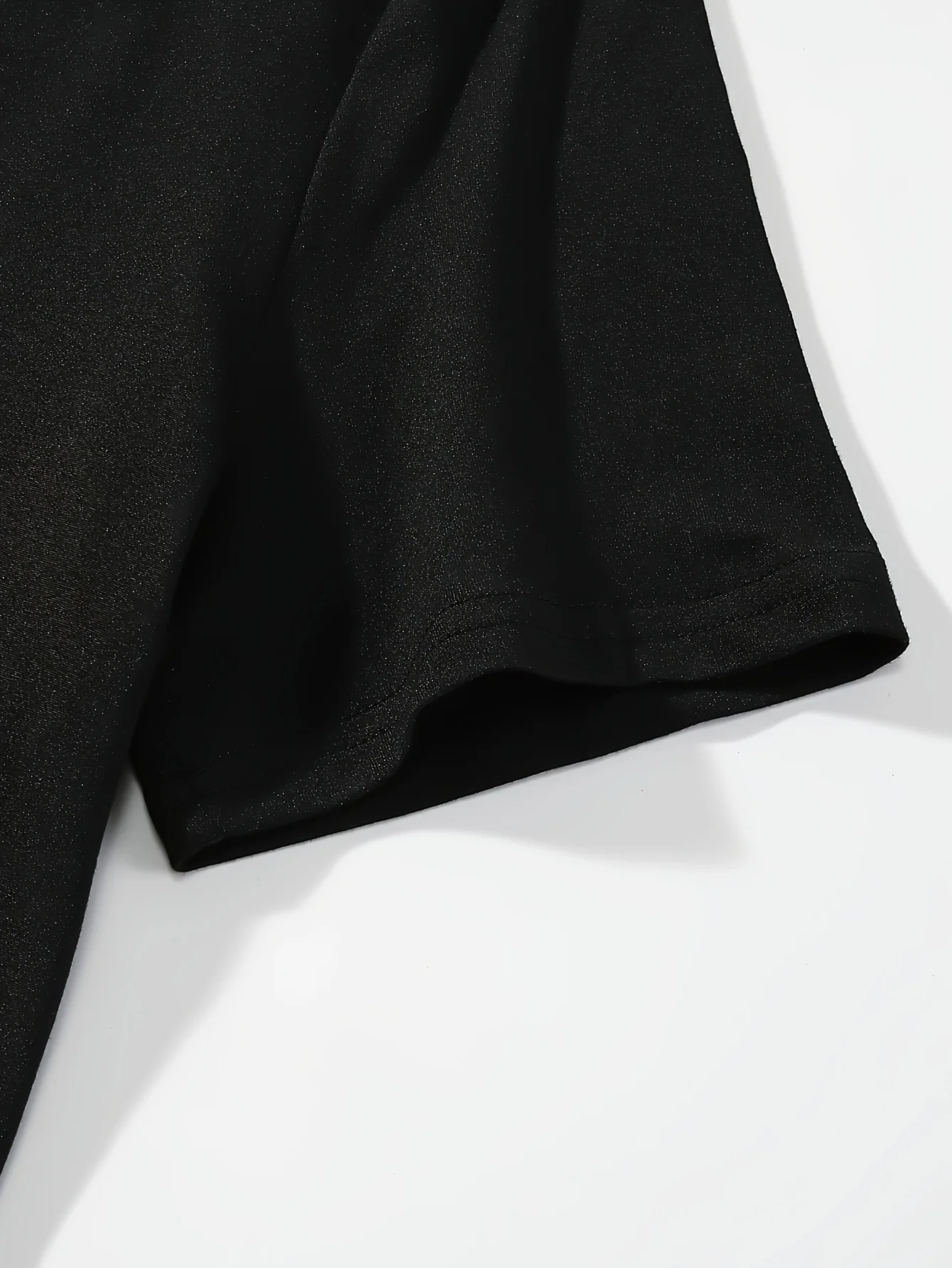 Camiseta gráfica extragrande para mujer: diseño abstracto de arte en la línea y bloques de color, 95% poliéster, 5% mezcla de spandex