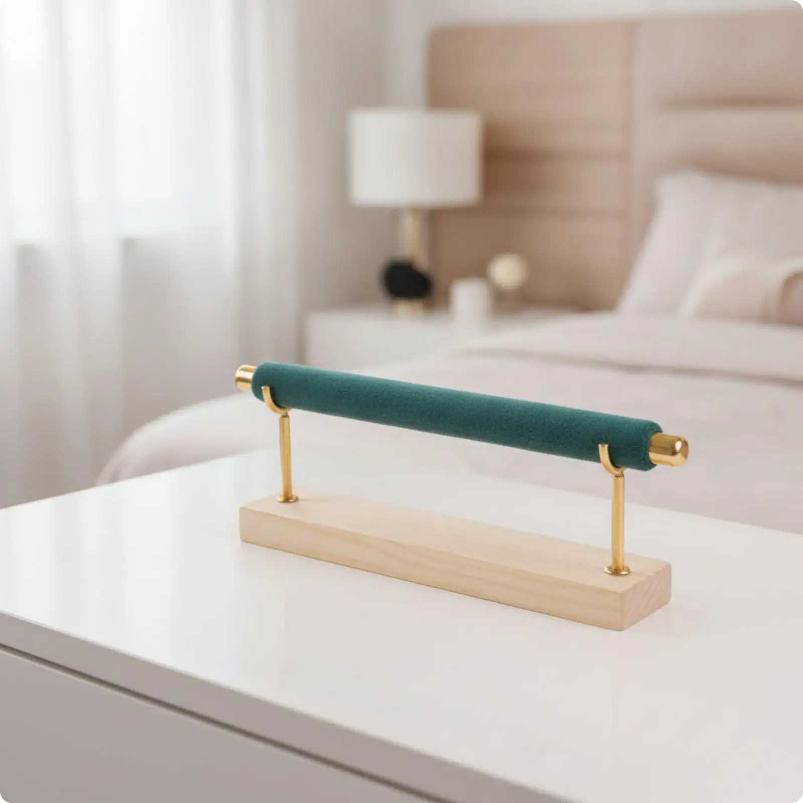 Loop Holder Small Single-Tier Jewelry Display Stand Compact for Vanity