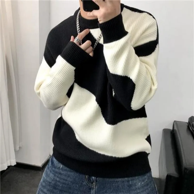 

Korean Sweater Men's Autumn and Winter Fashionable Casual Loose Sweater Long-sleeved Contrast Color Round Neck Top