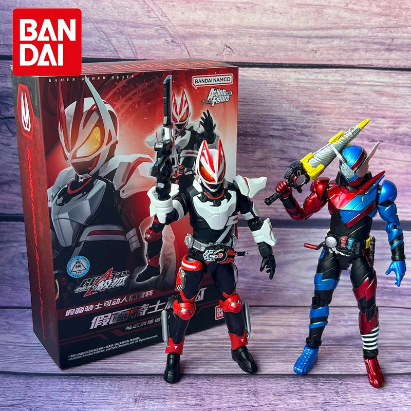 

Аутентичная Bandai Kamen Rider Geats Magnum Boost Form, супер шарнирная фигурка, модель игрушки, коллекционный детский подарок на день рождения