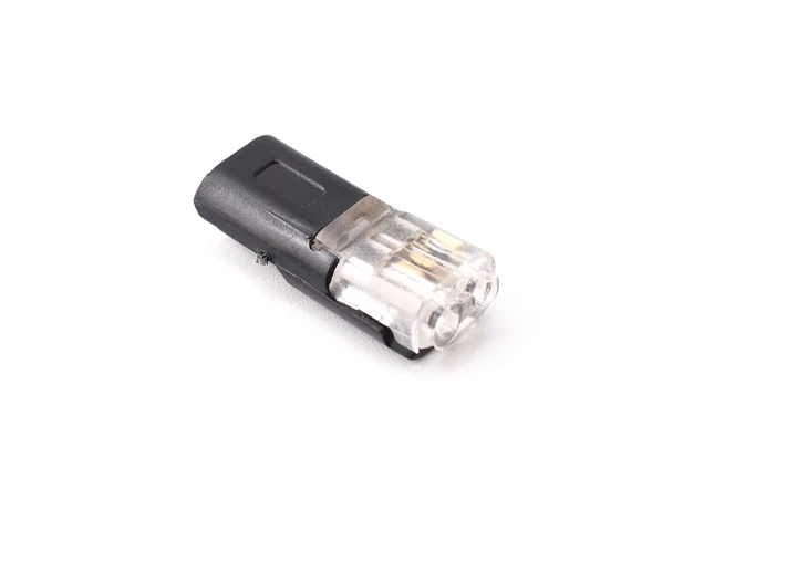 LED quick connect terminal, double wire D2, no welding, no stripping, mutual insertion, removable power wire 2P connector