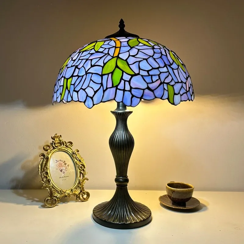 Europejski retro abażur szklany, dekoracja do salonu, sypialni, gabinetu, mała lampka biurkowa