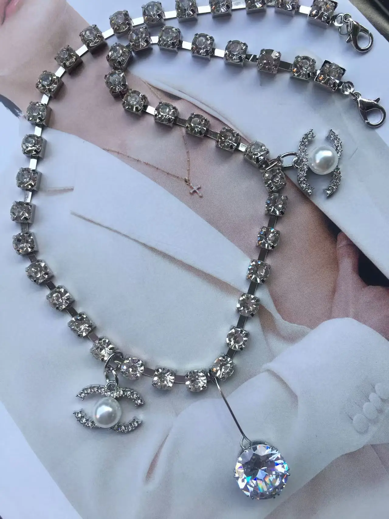 Shining Star | Luxury Creative Design Sense 46 * 0.6cm Necklace, Elegant Goddess High-end Necklace, Encrusted with Zircon