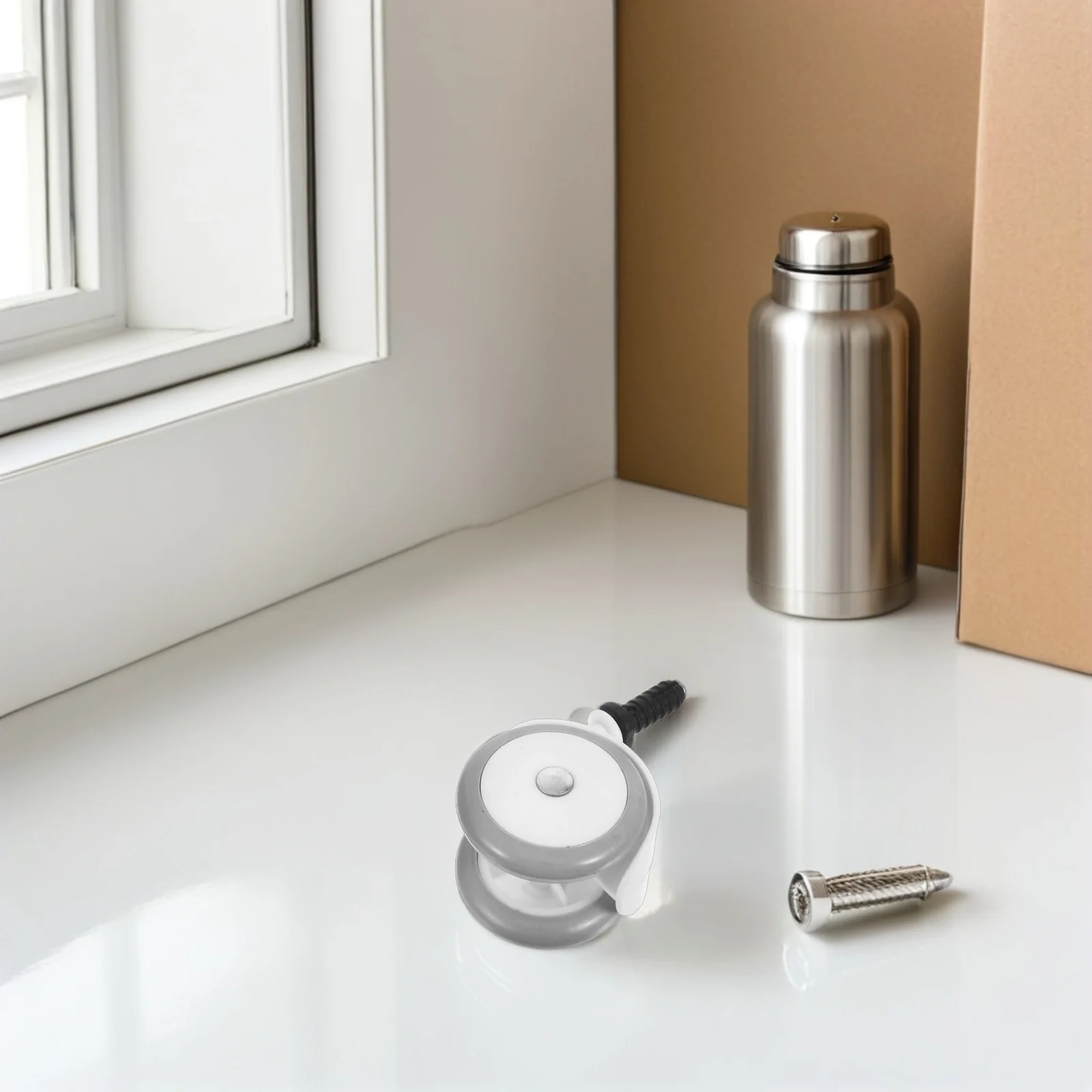 ล้อรถเข็นเด็ก 4 ชิ้น แบบเงียบ ทำจากยาง สำหรับเปลี่ยนใช้กับรถหัดเดินเด็ก หมุนได้ 360 องศา ติดตั้งง่าย