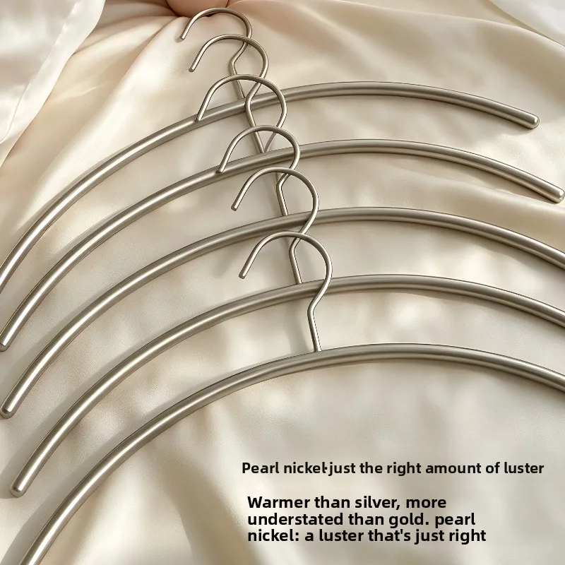 Aluminum Alloy Non Slip Suit Hanger Anti Wrinkle Shoulder Guard Clothes Rack No Bulge Design Shirt Rack Minimalist Garment Shelf