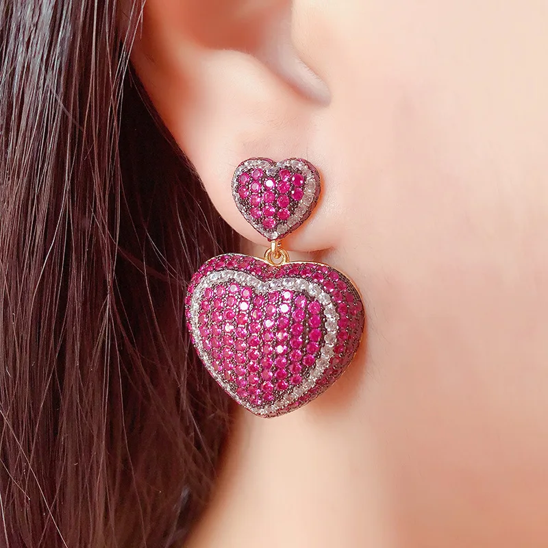 

Popular European and American micro-inlaid heart-shaped large earrings in gold, black gold, and white gold with three-color elec
