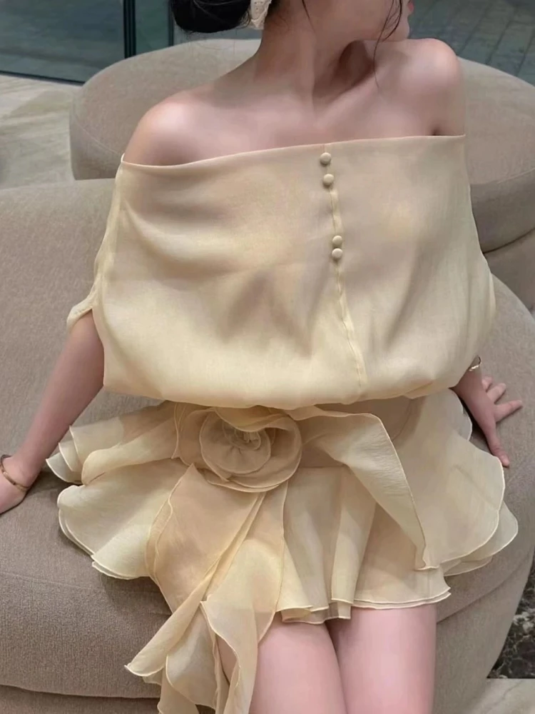 

Women Backless Lace-up Dress Two Piece Set Sexy Off Shoulder Flower Ruffles Dress + Shorts Suits Evening Party Cocktail Sets