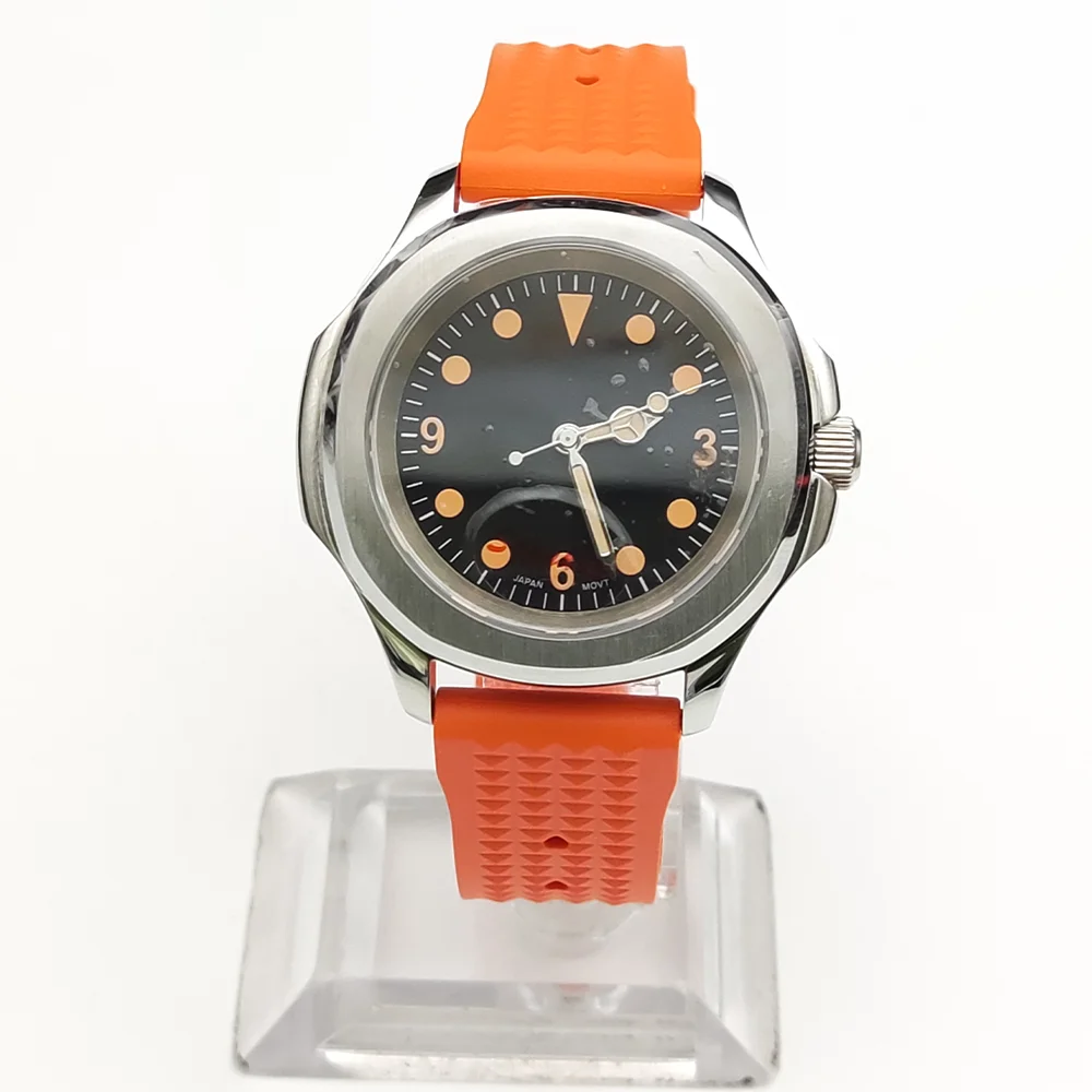 

Casual Sports Men's Watches Waterproof Screw Grip Silicone Strap Stainless Steel Case Sapphire Fashion Watches