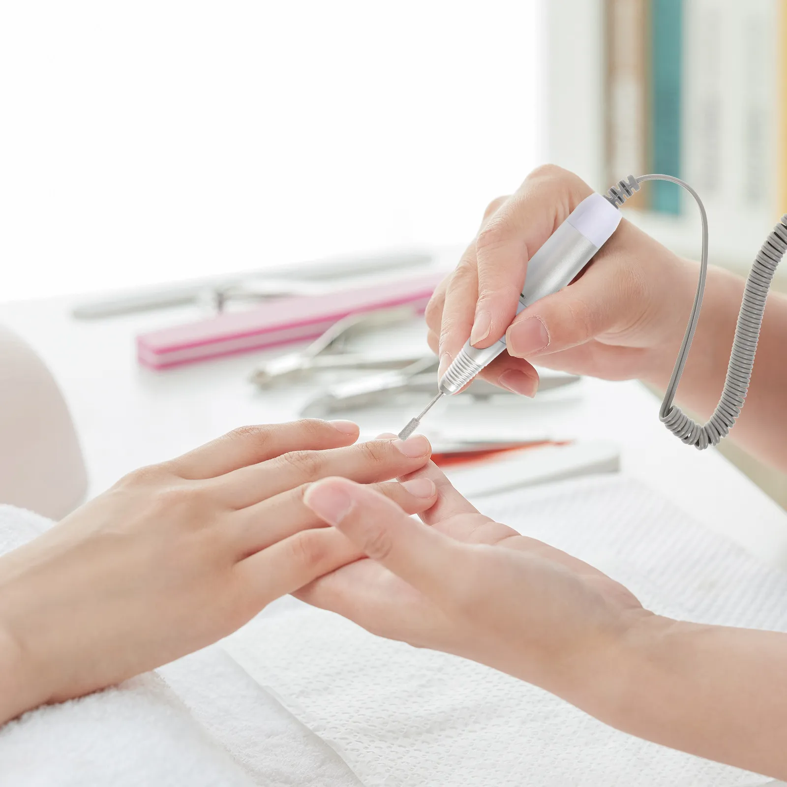 Kit di Strumenti per Unghie con Trapano Elettrico Bianco per Manicure e Lucidatura