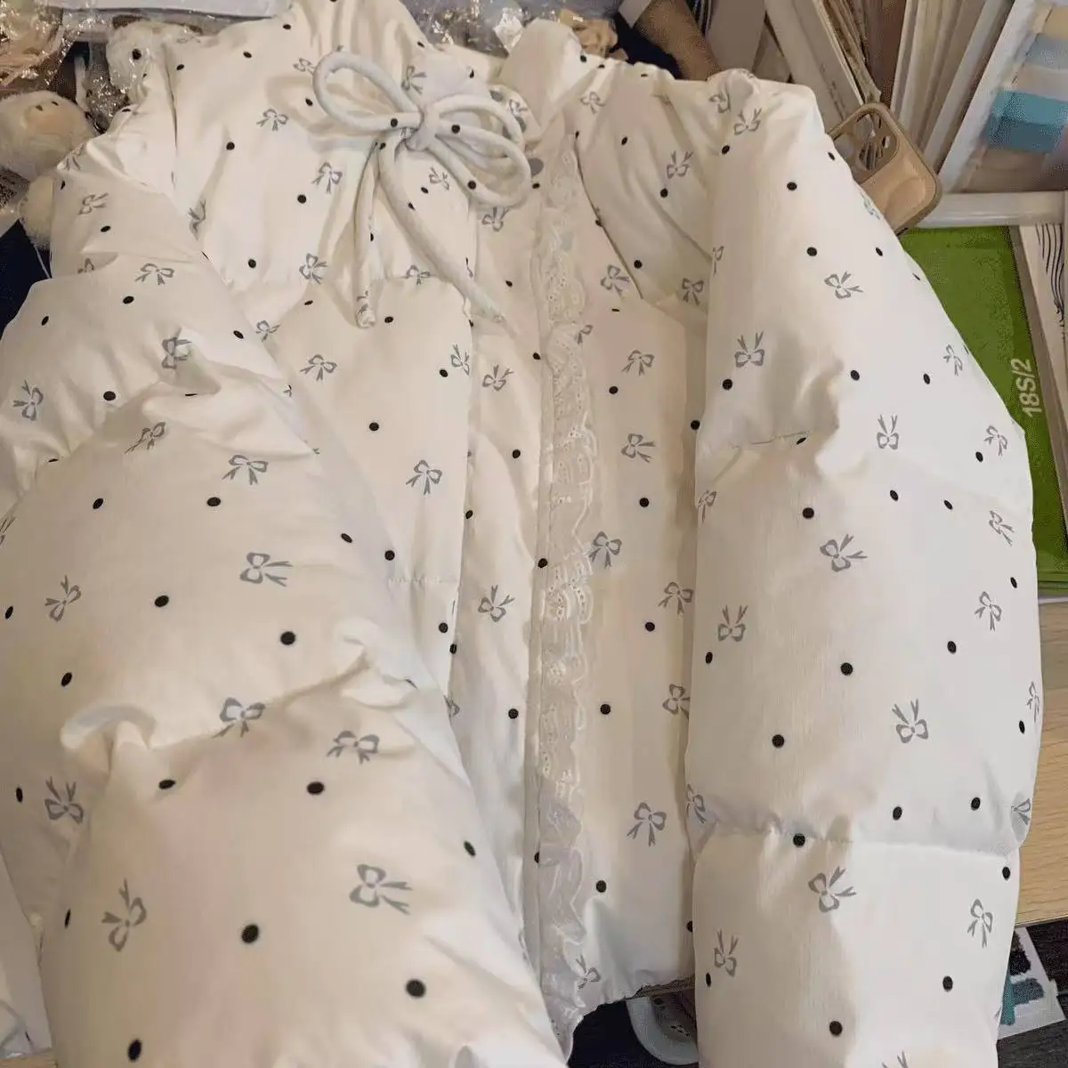 امرأة الشتاء الحلو الصلبة أبلى Parkets الساخن عقدة شعر للفتيات عادية الدافئة فو الفراء معطف الدانتيل المرقعة سترة أنيقة تحمل شعار لعبة البيسبول الكورية شيك