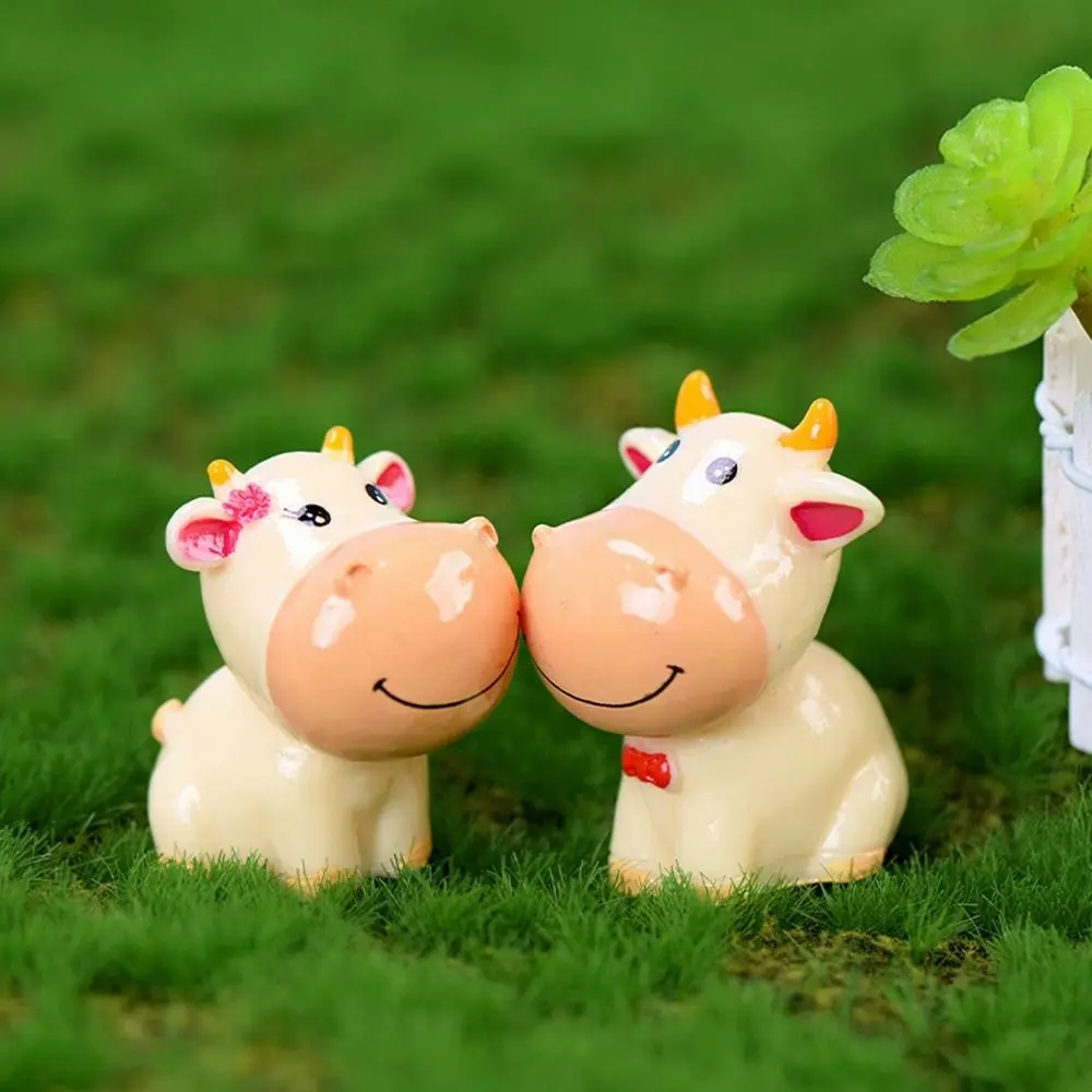 Cartoon Cow Statue 4-style Cow Family Mini Zodiac Ox Ornament Non-toxic Cute Miniature Figurine Micro Landscape