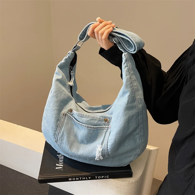 1 Piece Solid Color Denim Shoulder Bag fashion Large Capacity Commuter Crescent Bag