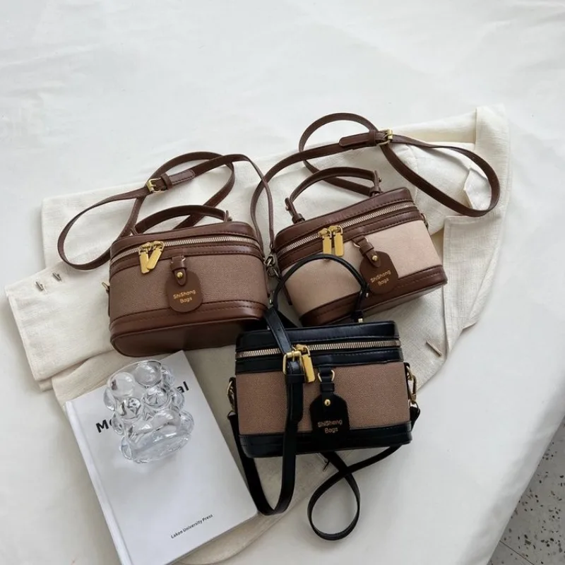 

Attractive Minimalist Diaper Bag Handbag Backpack Casual Outing Crossbody Exquisite Fashionable Timeless Elegant Stylish Daily