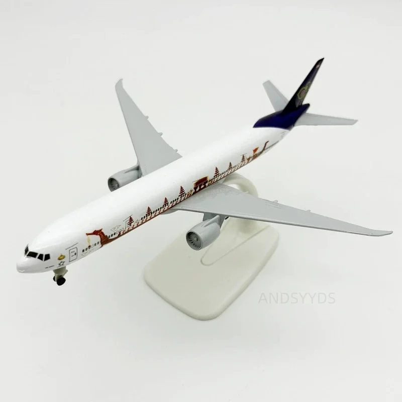 20cm Model Airplane Thai Loong Boat B777 Replica Alloy Material With Stand & Wheel Aircraft Authentic Collectible Gift
