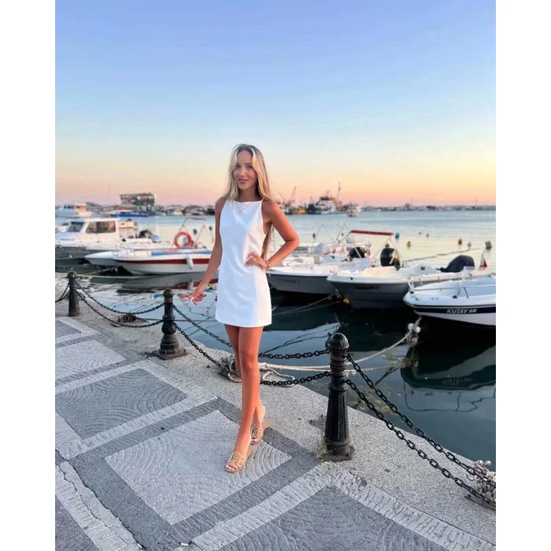 Das neue sexy, schlaflose A-Linien-Kleid von Bonny 2025, besteht aus dehnbarem und flexiblem Strickstoff