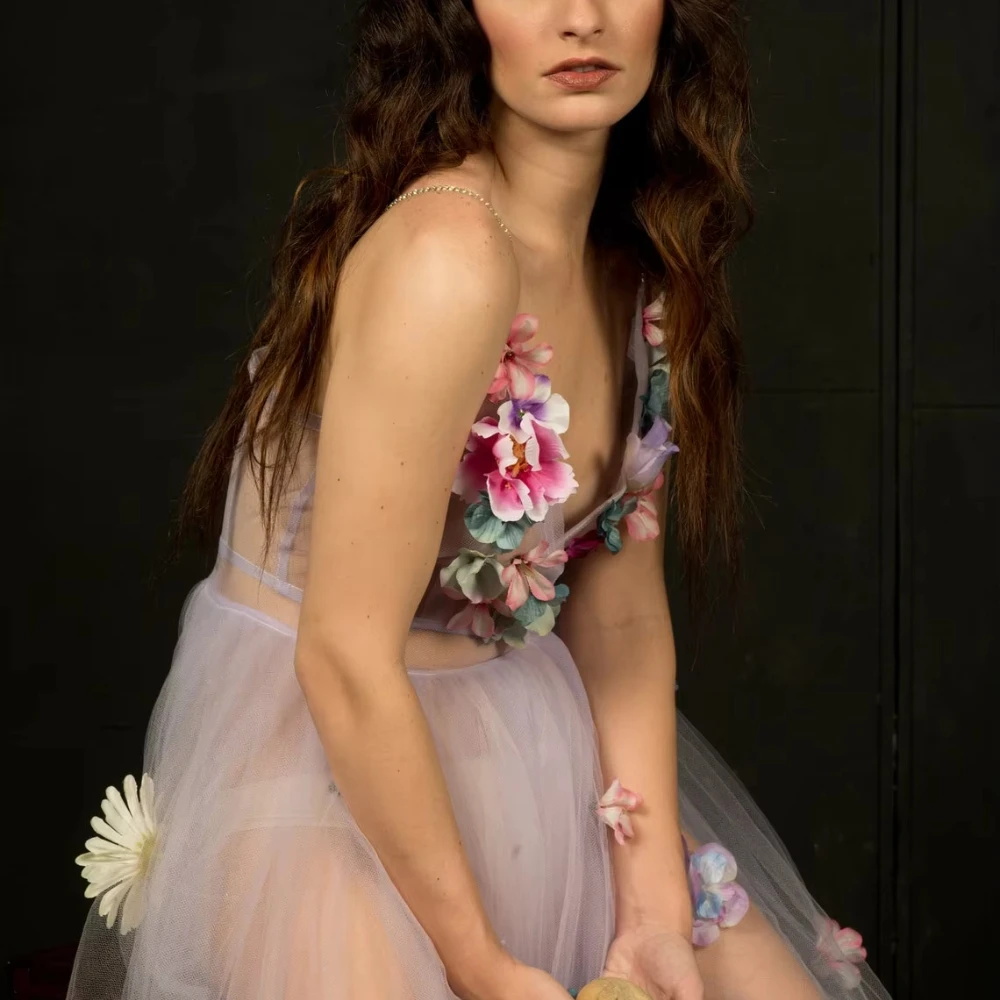 الوهم الزهور فساتين لحضور الحفلات الموسيقية الخامس الرقبة الطبقات تول ألف خط رداء حفلات السباغيتي الأشرطة موضة الخزامى النساء فساتين السهرة