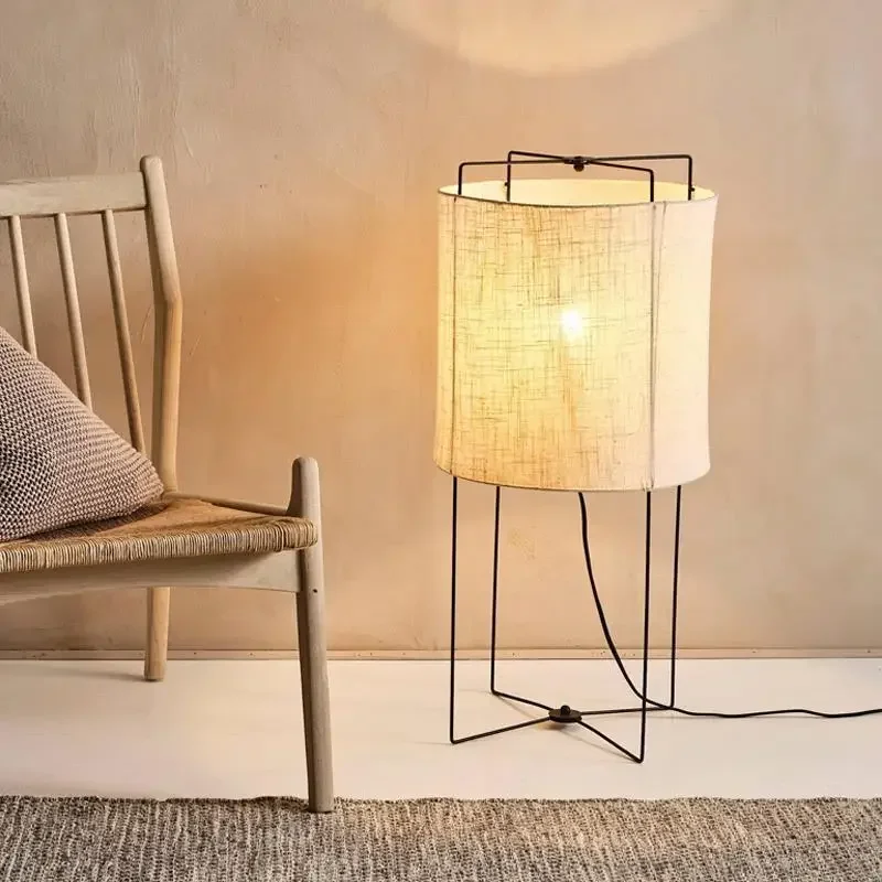 Wabi Sabi Fabric Floor Lamp Designer Living Room Japanese Corner Lamp Parlor Sofa Side Indoor Art Bedroom Bedside Standing Lamp