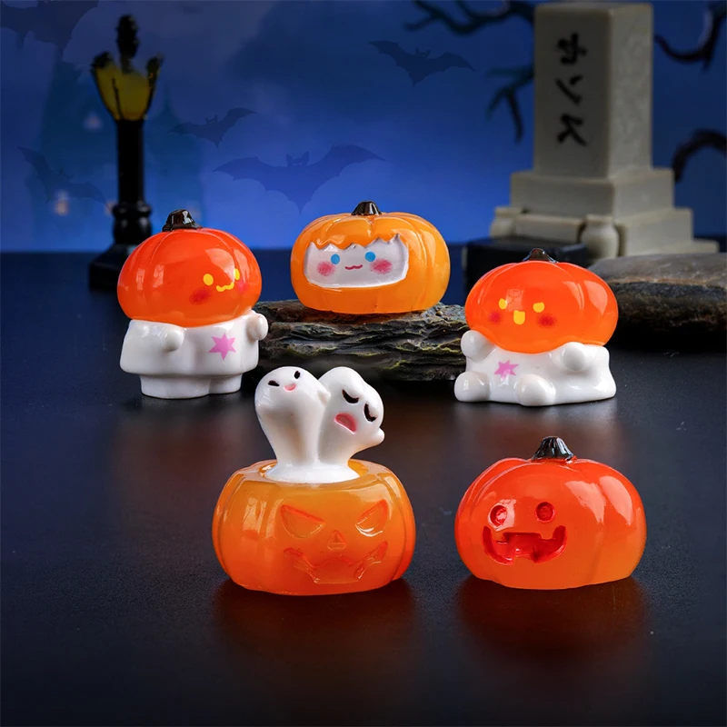 Cute Halloween Micro Landscape Miniature Figurines Resin Craft Mini Fairy Garden Ornaments Pumpkin Ghost Vampire Home Decoration