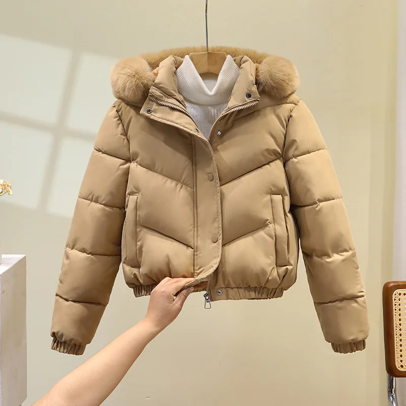 

Large Size Short Cotton Jacket for Women 2025 New Winter Model, Big Fur Collar, Small Stature