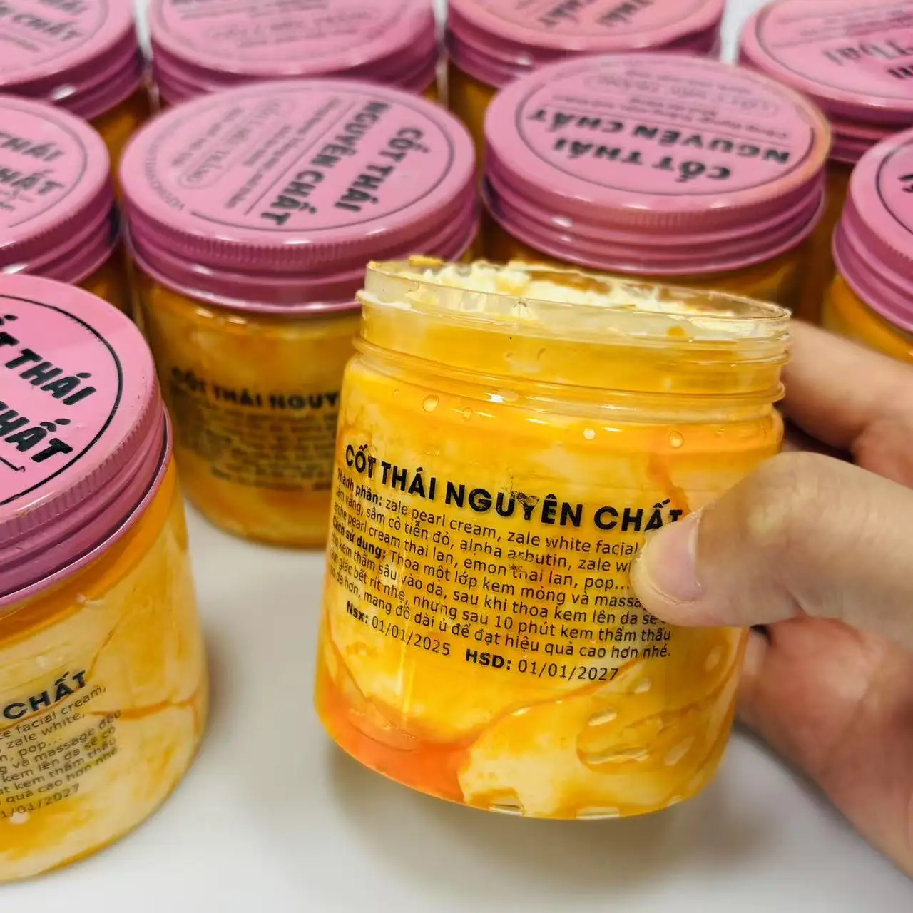 Thumbnail 3 - #26 Compare Exfoliating Shower Gels Before You Buy