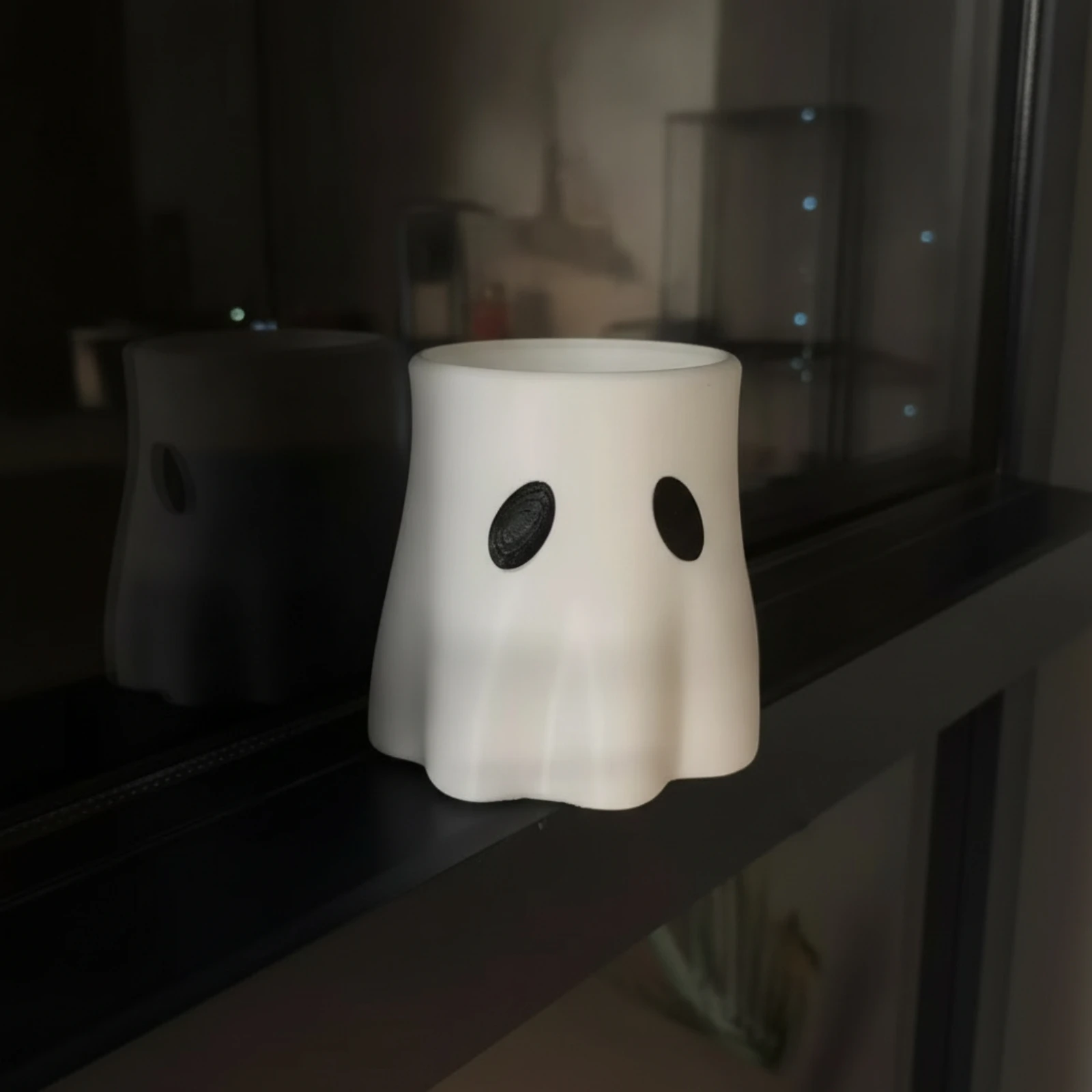 Ghost Planter Halloween Ghost Vase Compact Indoor for Tabletop, Desk