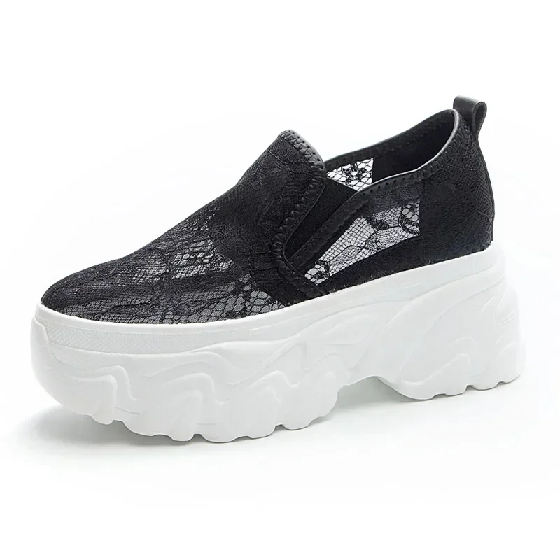 

Высокое качество 9 см, кружевные туфли на танкетке с воздушной сеткой, дышащие женские сандалии на скрытом каблуке, массивные кроссовки, летняя модная обувь