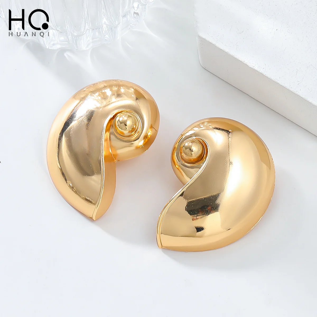 HUANQI New Alloy Conch Exaggerated Earrings for Women Girls Fashion Marine Animal Shaped Ladies Beach Holiday Jewelry 2024