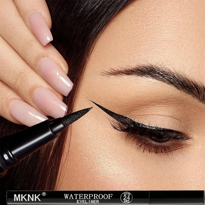 Matita per eyeliner ad asciugatura rapida Trucco Eyeliner opaco liscio a lunga durata Penna per eyeliner liquido anti sbavature impermeabile Cosmetici per occhi