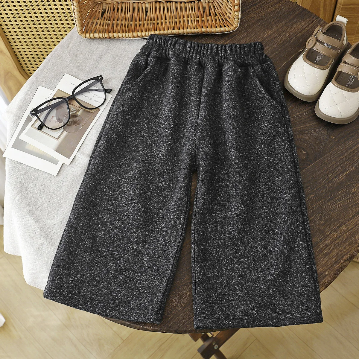 1-6 Jahre Herbst-Mädchenweste im Korea-Stil mit Rüschen und Spitze, O-Ausschnitt, Langarm-Oberteil, Weiche Elastische Taille, Kinderhose – Detail 16