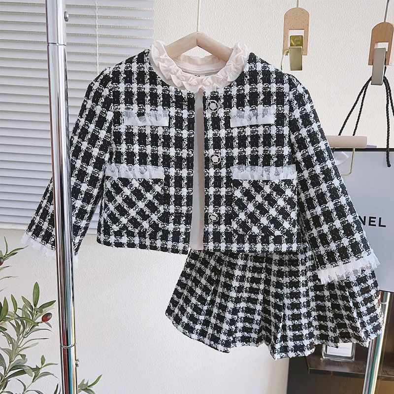 

Children's Two-Piece Set Autumn New Plaid Long Sleeve Top and Short Skirt Set for Baby Girls