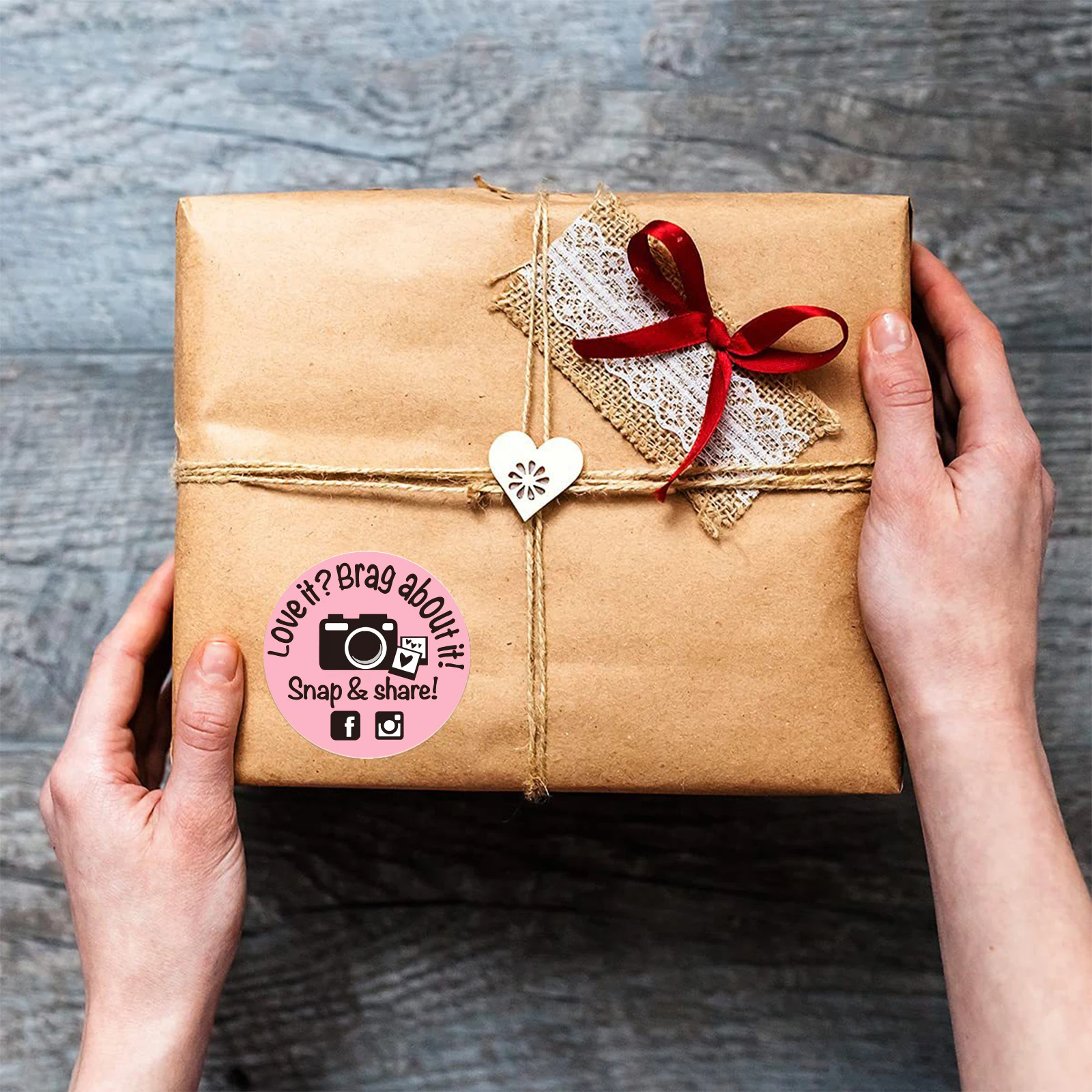 300Pcs 3.8Cm/1.5In Photo Sharing Pink Stickers Social Software Sharing Labels Bakery Stickers, Handmade Stickers, Social Stickers, Envelope Stickers, Gift Bag Packaging Stickers