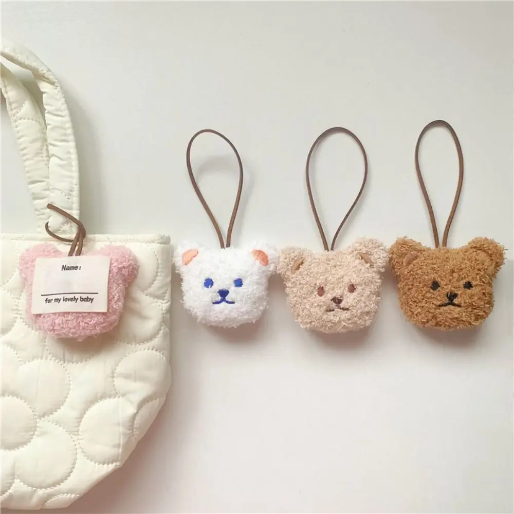 Colgante de oso de peluche, muñecos de peluche con pegatina de nombre, colgante de bolsa, adorno colgante de dibujos animados, llaveros con etiqueta de nombre para niños