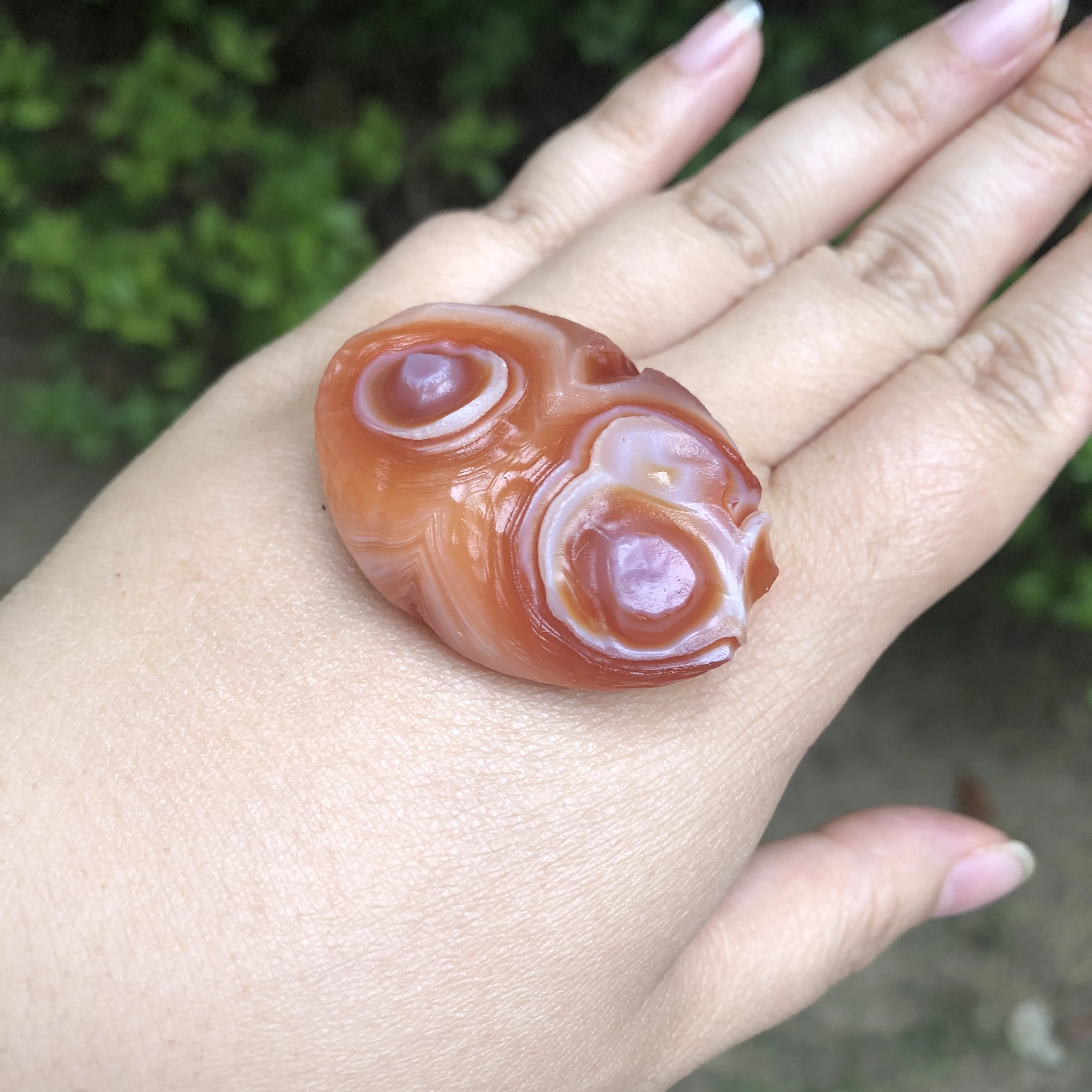 37G/4.4*3.24*1.94CM A Fine Natural Outer Mongolian Gobi Eye With An Orange Gemstone Eye Texture Is Clearly Visible