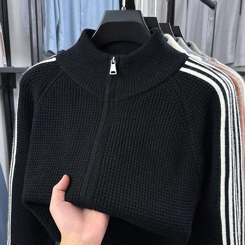 Modischer Herbst-Winter-Strick-Cardigan, Designer-Marke, Klassisches Gestreiftes Design, Herren-Reißverschluss-Stepphals, Neuer Koreanischer Lässiger Pullover-Mantel – Detail 20