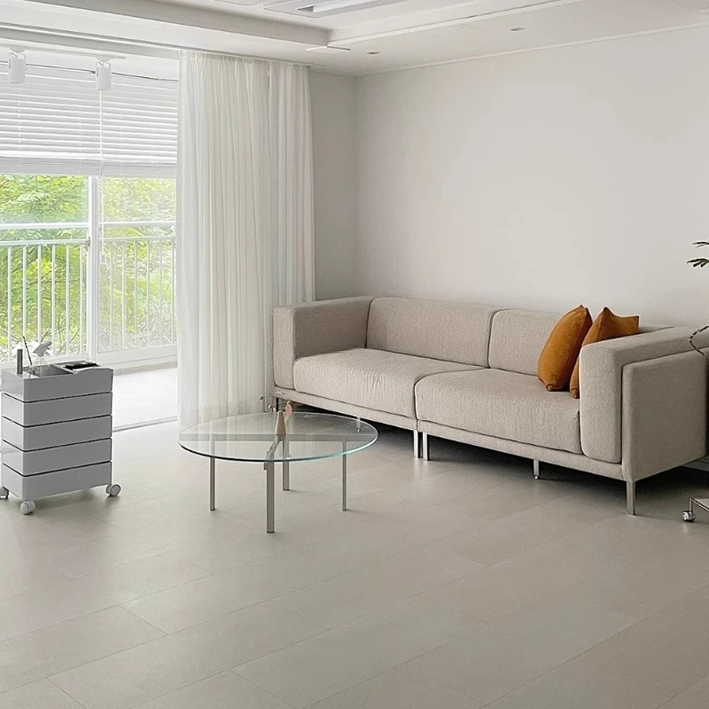 شقة منزلية صغيرة على شكل خاص طاولة قهوة من الفولاذ المقاوم للصدأ إبداعية طاولة جانبية مستديرة من الزجاج المعدني