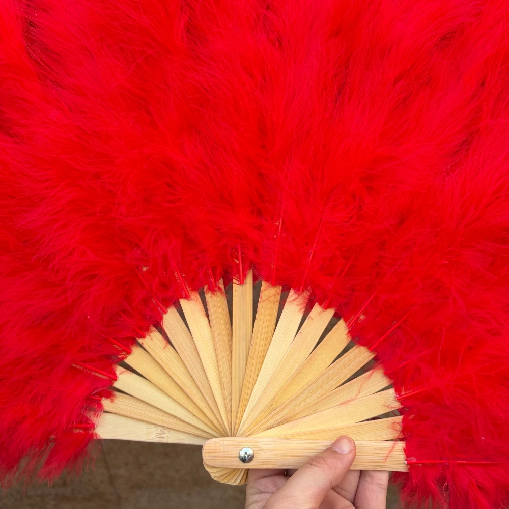 Super Large Red Ostrich Feather Fan 18 Bones 180° Open Big Feathers Fan for Stage Carnival Belly Dance Show Props