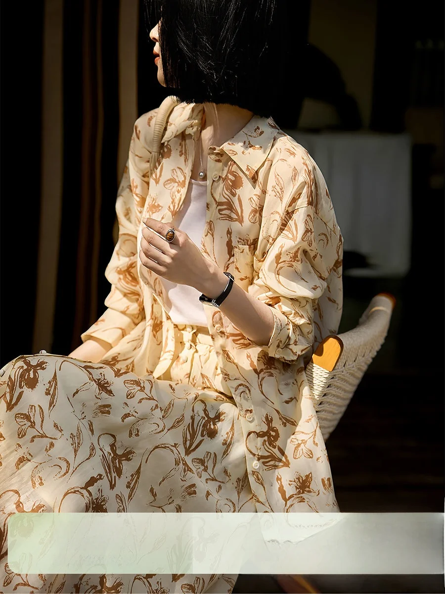 

Xhange Summer 2026 Women's Sun Protection Shirt And Short Pants Set Artistic Silk Print Breathable Lightweight Fashion Ensemble