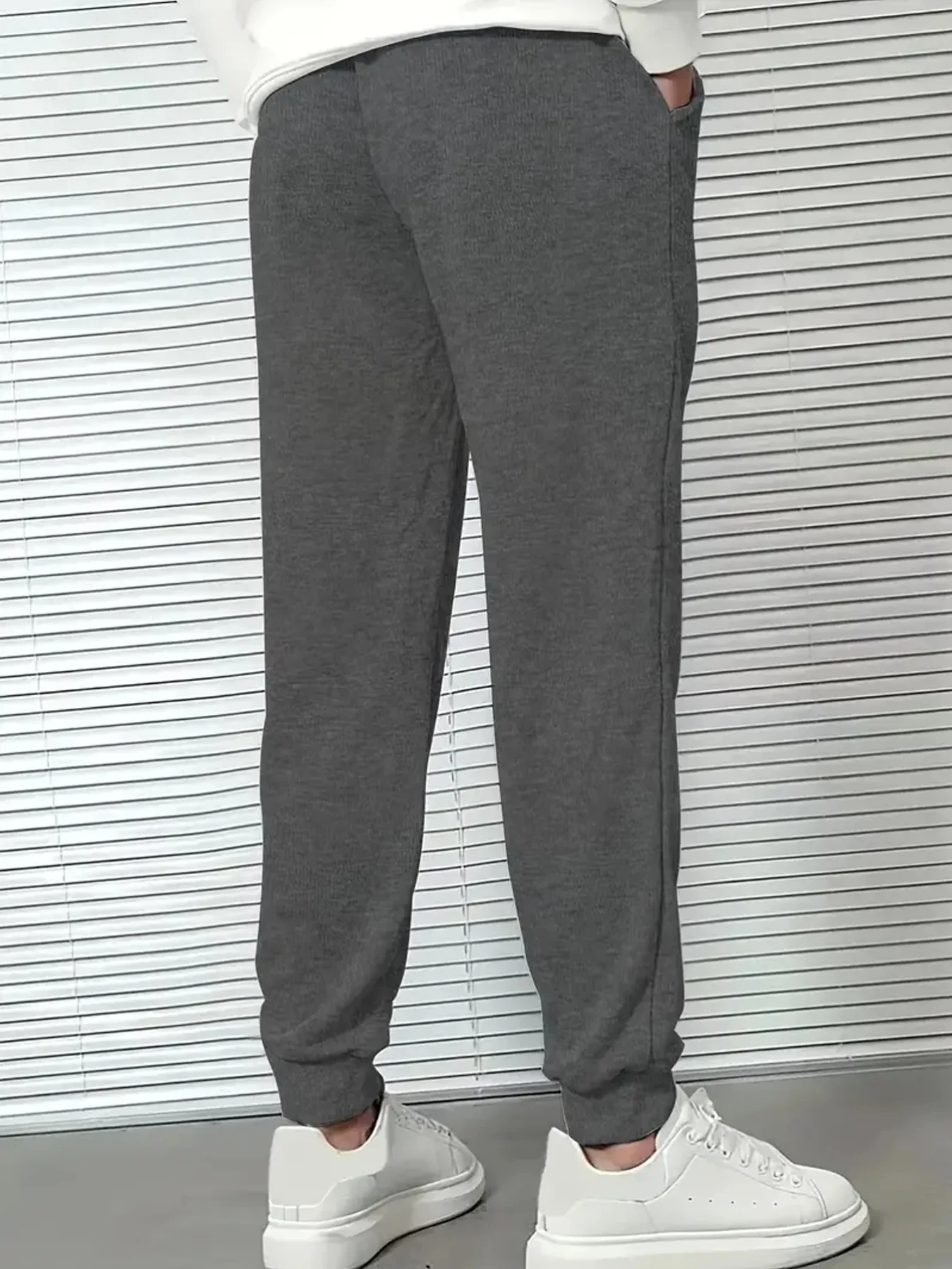 2026 New Men's Basketball Print Casual Sports Pants Elastic Drawstring Waist Comfortable Sweatpants streetwear streetwear view 5