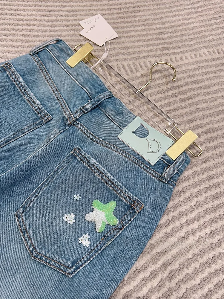 Jeans Azules de Pierna Recta con Estrellas Bordadas, Pantalones Largos de Cintura Alta para Mujer, Jeans de Mezclilla Delgada para Verano 2025, Compra una vez y no te lo vuelves a perder