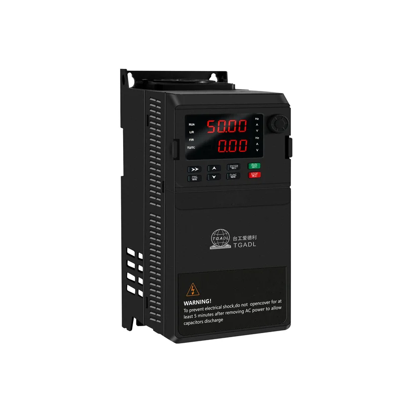 

Самый продаваемый высококачественный номинальный ток 3,8 А, мощность 1,5 кВт, 3-фазный преобразователь 380 В, инвертор