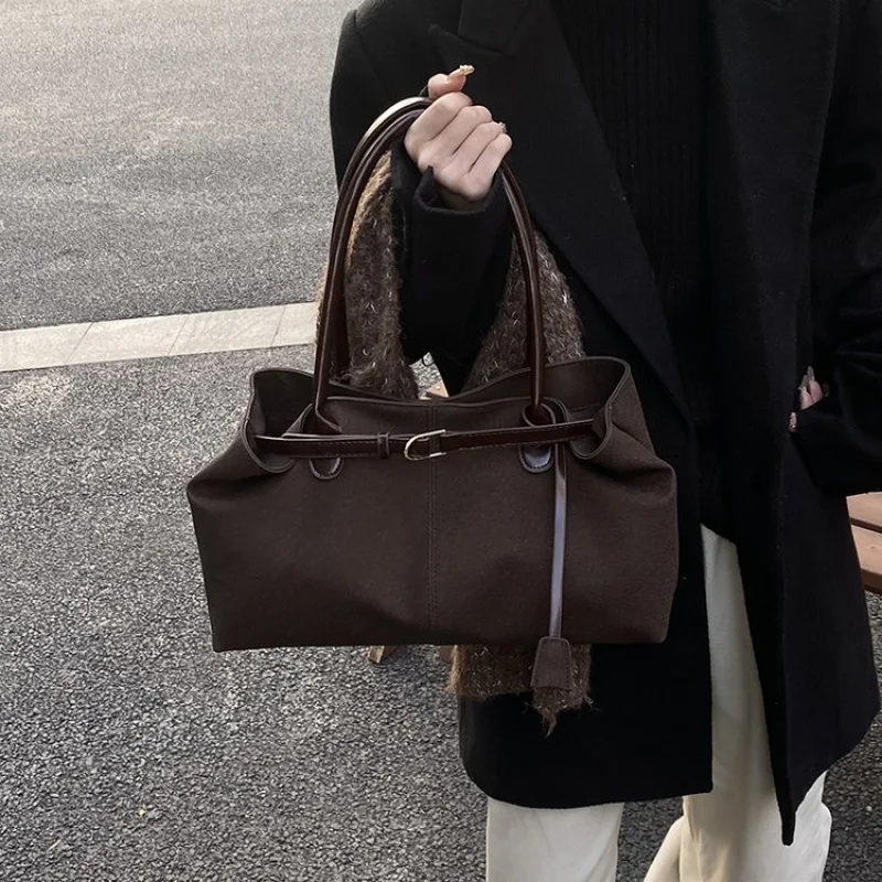 

Высококачественная женская сумка через плечо из искусственной кожи премиум-класса с модным дизайном и винтажным повседневным парижским винтажем ​