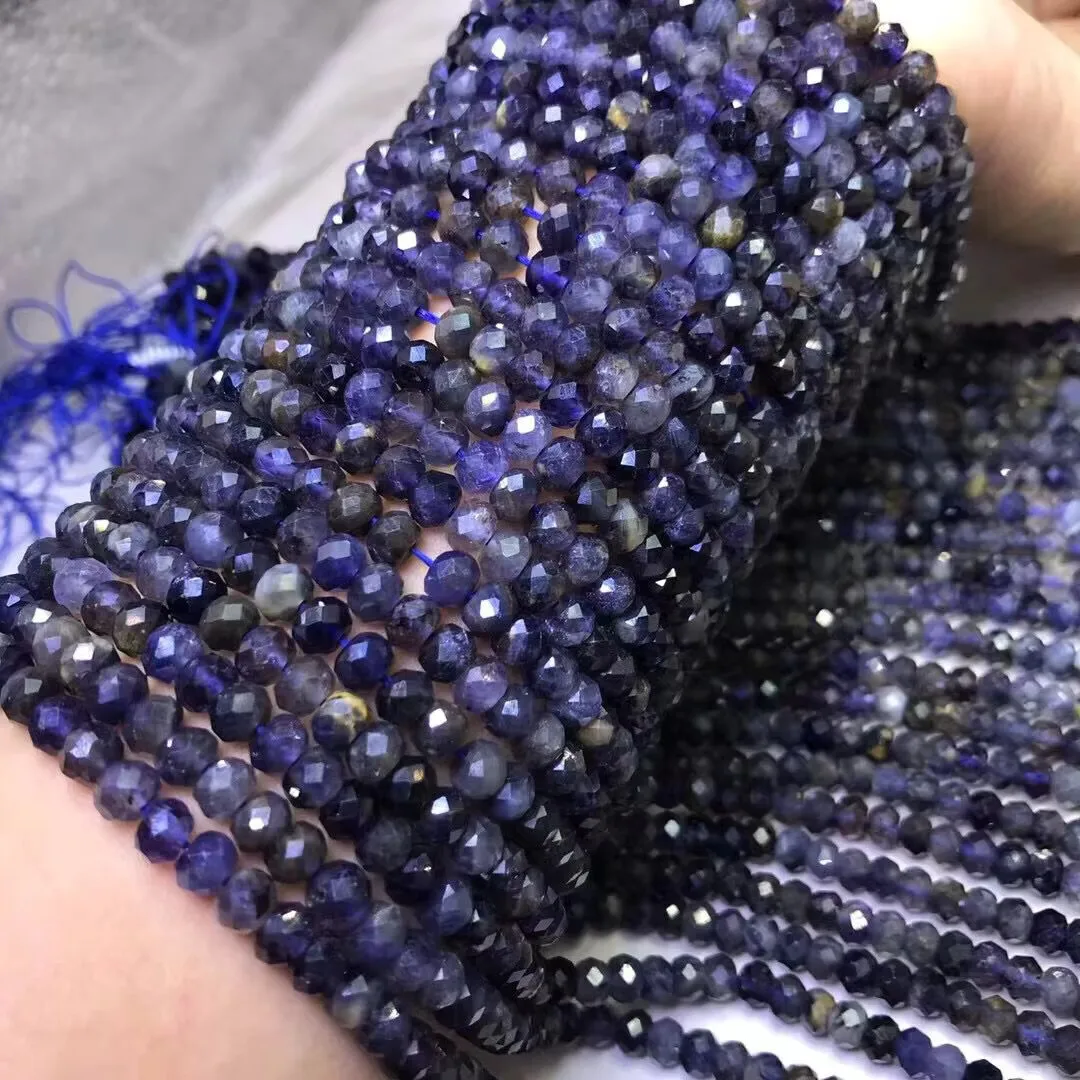 Natural Iolite Roun…
