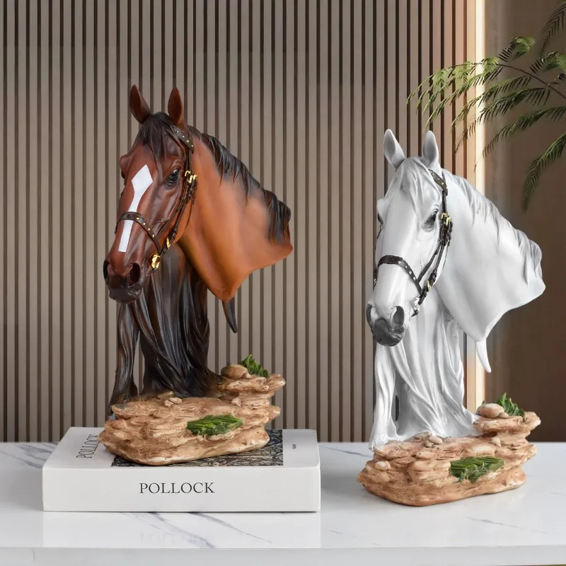 Advanced European Style Home Resin Victory Horse Statue, Living Room, Cabinet, Office Desktop Decoration Animal Statue